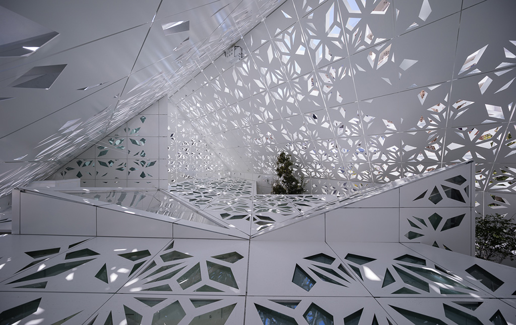 EQ House - World Buildings Directory | Architecture Search Engine