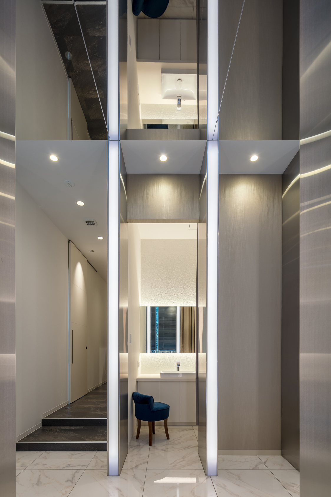 Midlight Runway - World Buildings Directory | Architecture Search Engine
