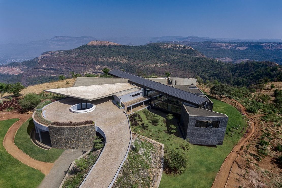 a home in the clouds - World Buildings Directory | Architecture Search ...