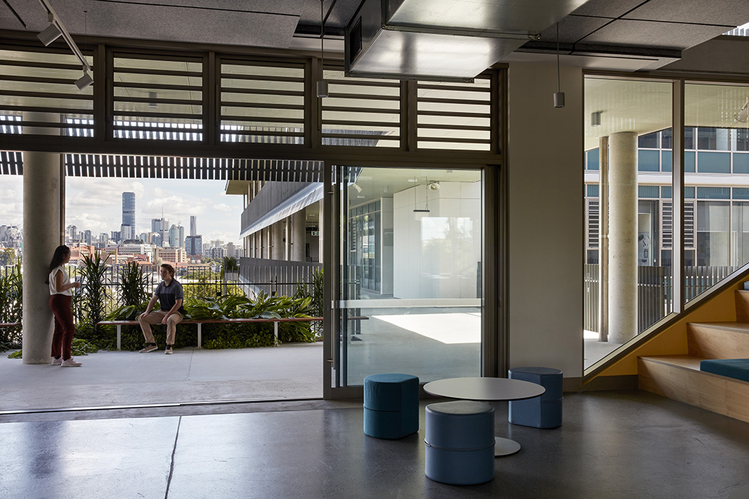 Brisbane State Secondary College World Buildings Directory