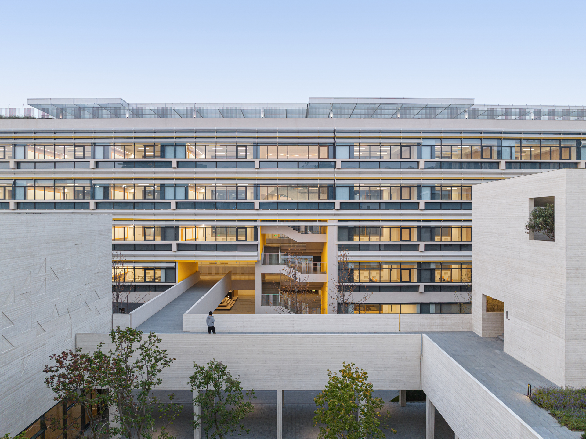 Teaching Complex Building Teaching Building of Suzhou Mountain Bilingual School - World Buildings ...